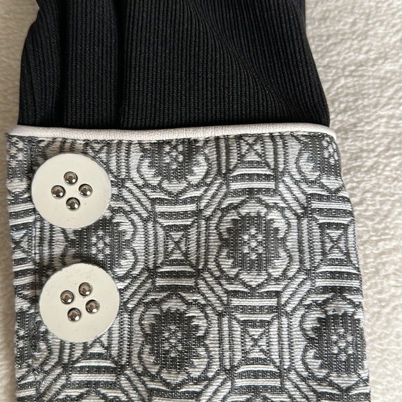 Nuvula black contrast fabric shirt blouse - Picture 13 of 14